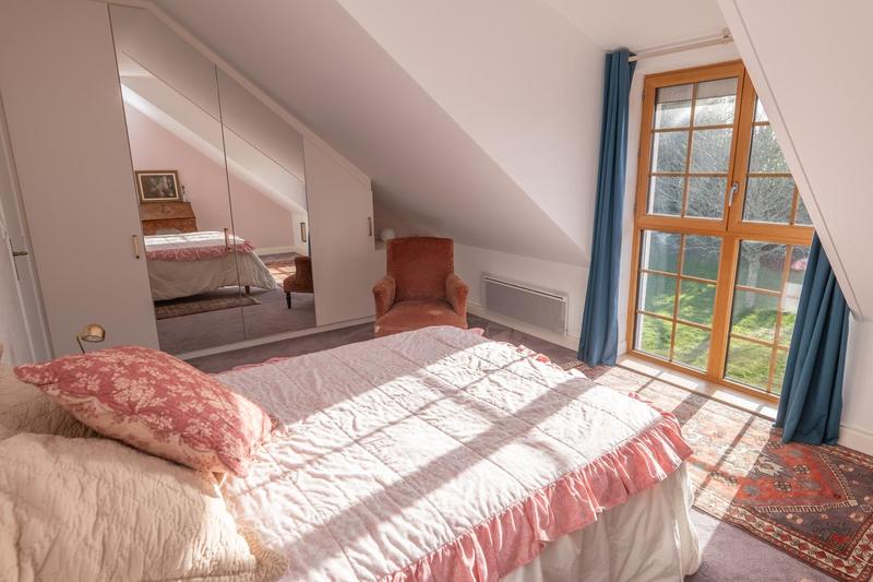 Maison - 187 m² - 5 pièces