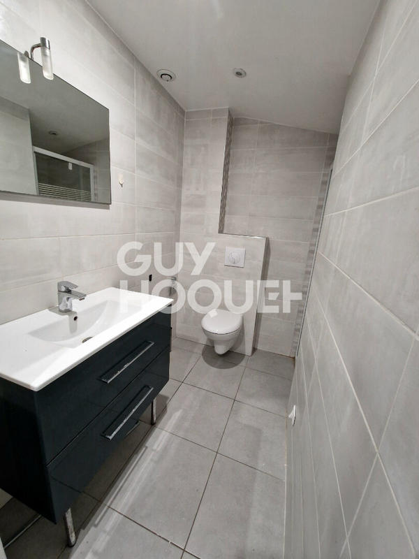 Maison - 80 m² - 5 pièces