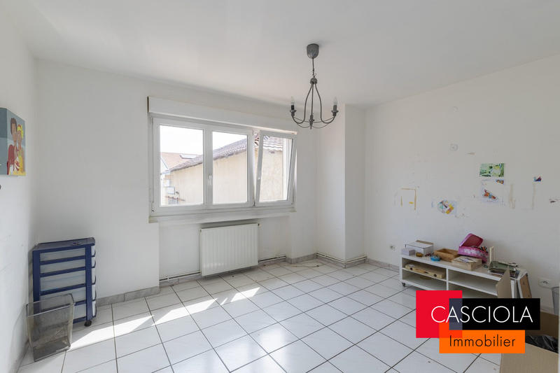 Appartement - 130 m² - 5 pièces