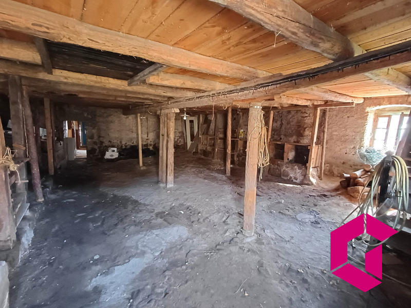 Maison ancienne - 110 m² - 6 pièces