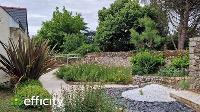 Maison traditionnelle - 114 m² - 8 pièces