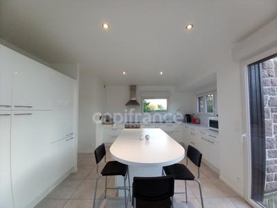 Maison - 140 m² - 7 pièces