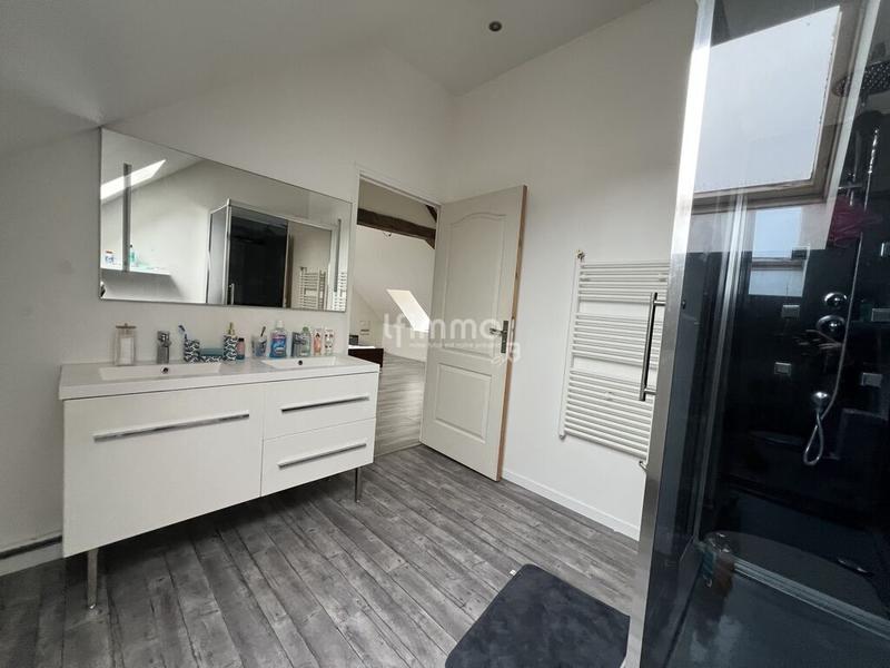 Maison - 164 m² - 5 pièces