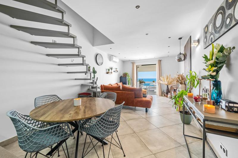 Appartement - 170 m² - 6 pièces