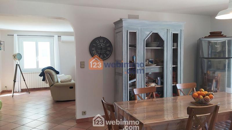 Maison - 200 m² - 10 pièces