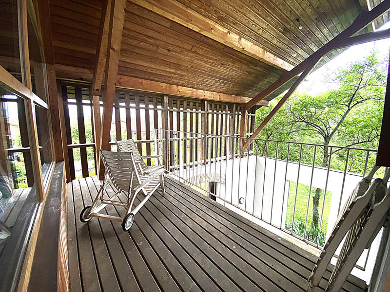 Maison - 447 m² - 8 pièces