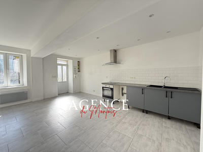 Maison - 97 m² - 5 pièces