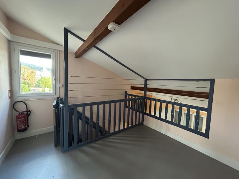 Duplex - 121 m² - 6 pièces