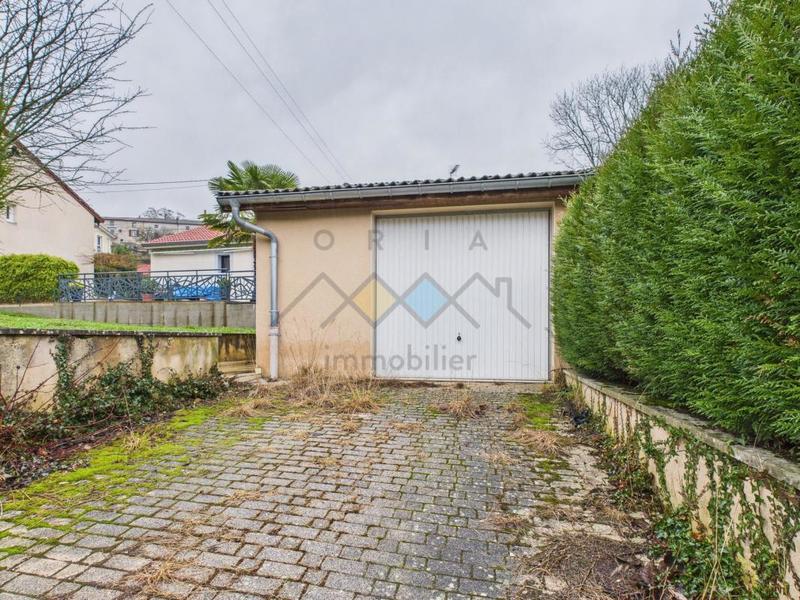 Maison - 121 m² - 7 pièces