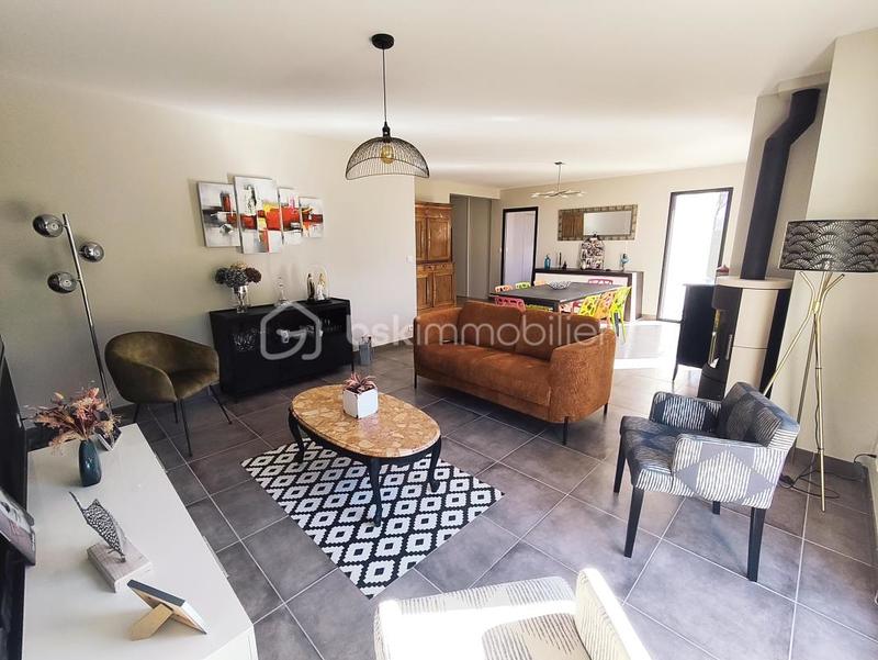 Maison - 175 m² - 8 pièces