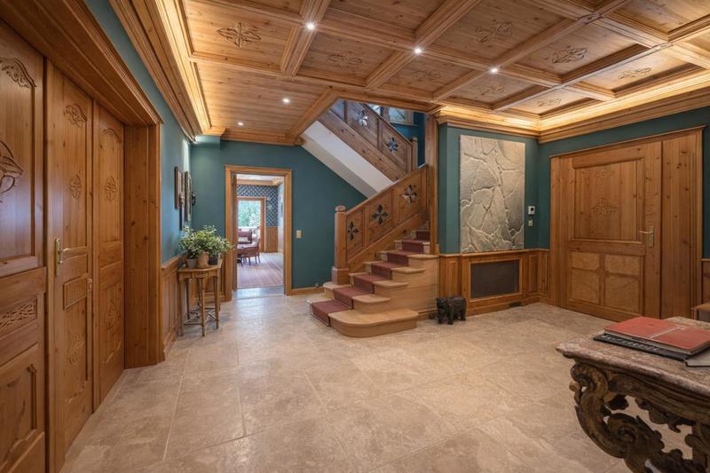 Châlet - 600 m² - 10 pièces