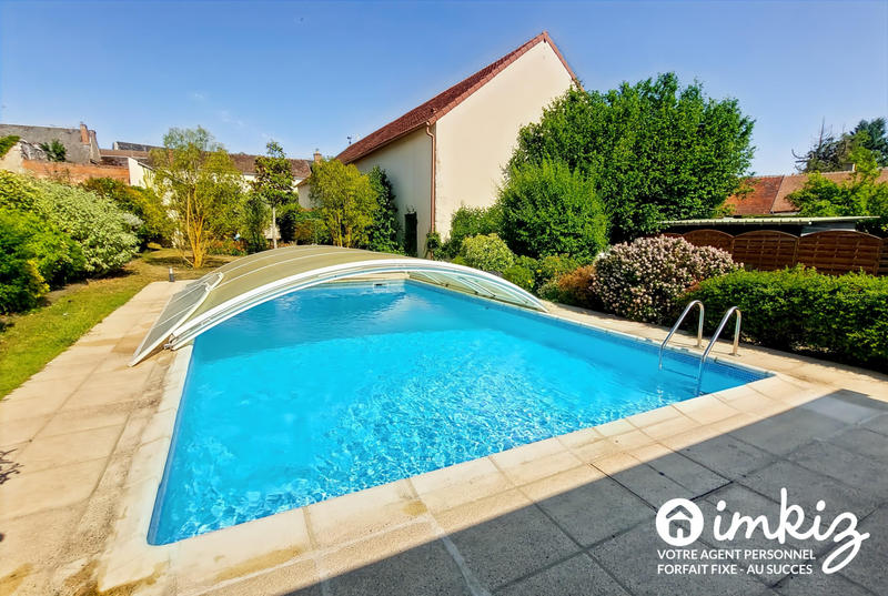 Maison - 360 m² - 15 pièces