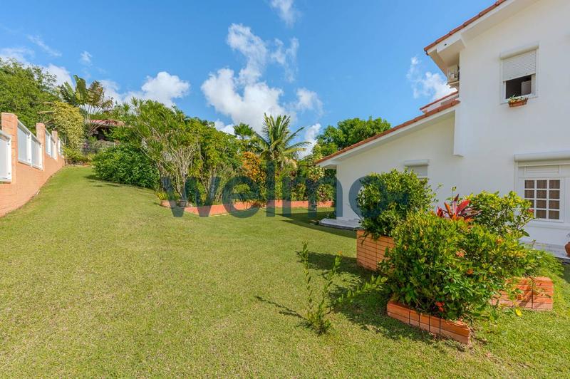 Villa - 530 m² - 10 pièces