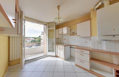 Appartement - 91 m² - 4 pièces