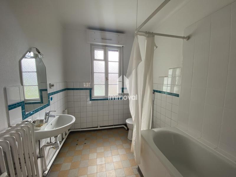 Appartement - 105 m² - 4 pièces