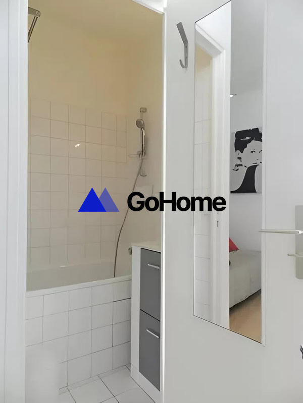 Studio - 15 m² - 1 pièce