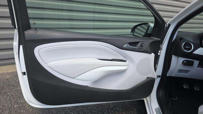 Opel Adam 1.4 Twinport 87 Glam