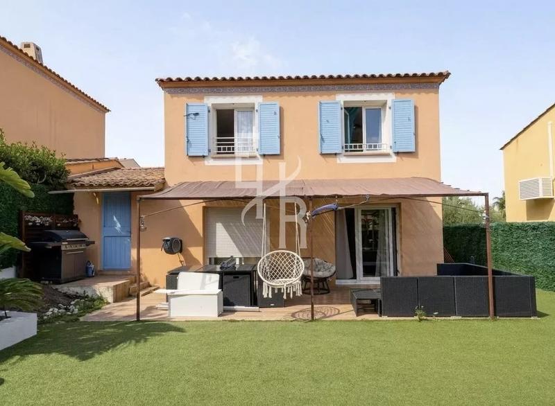 Maison - 87 m² - 4 pièces