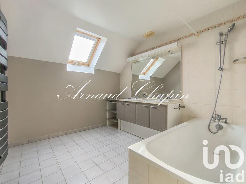 Maison - 89 m² - 5 pièces