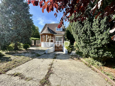 Maison - 94 m² - 6 pièces