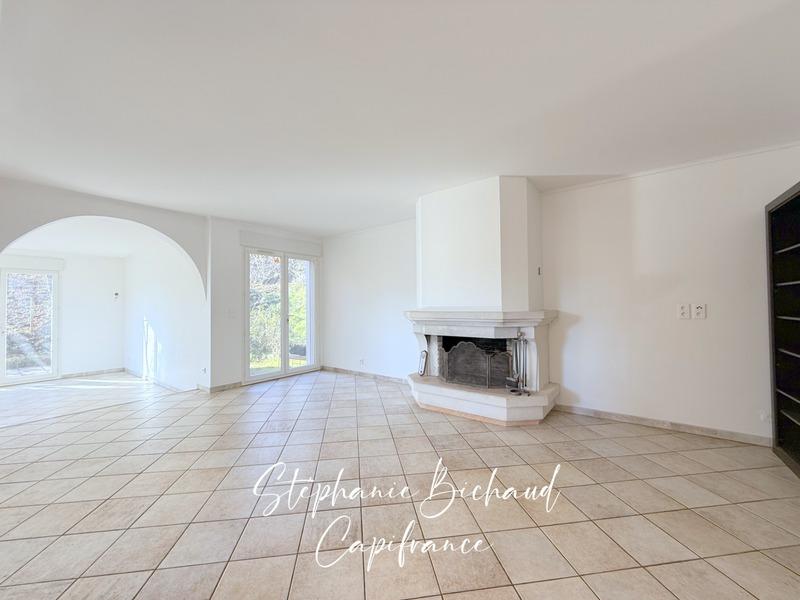 Maison - 153 m² - 7 pièces