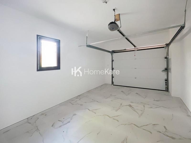 Villa - 100 m² - 4 pièces