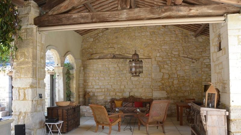 Propriété - 131 m² - 6 pièces