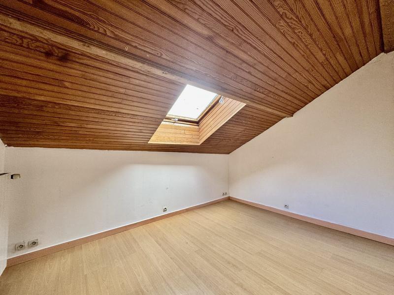 Maison - 100 m² - 6 pièces