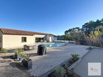 Villa - 147 m² - 5 pièces