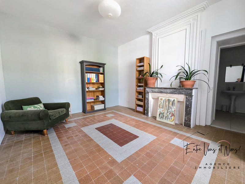 Maison - 280 m² - 8 pièces