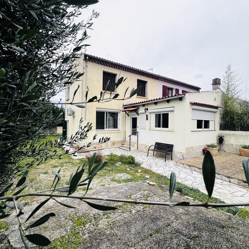 Maison ancienne - 96 m² - 4 pièces