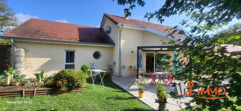 Maison - 114 m² - 4 pièces