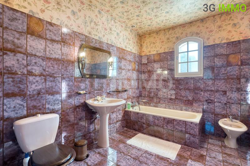 Maison - 160 m² - 6 pièces