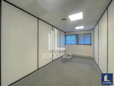 Bureau - 475 m²