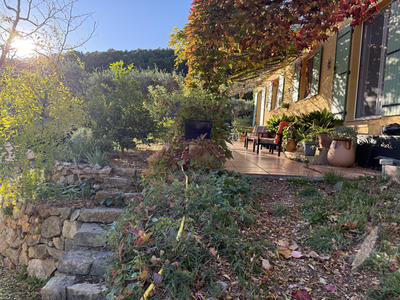 Mas - 136 m² - 5 pièces