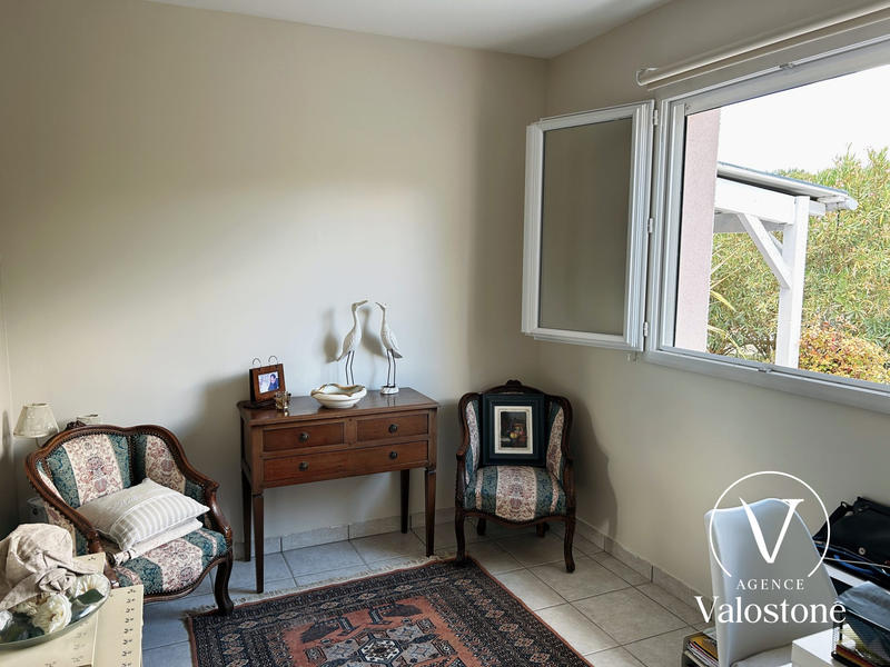 Maison traditionnelle - 76 m² - 4 pièces