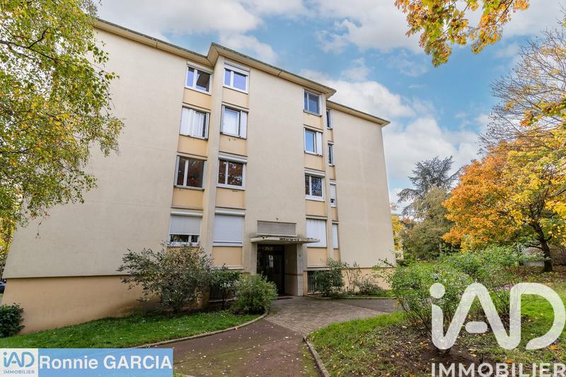 Appartement - 90 m² - 5 pièces