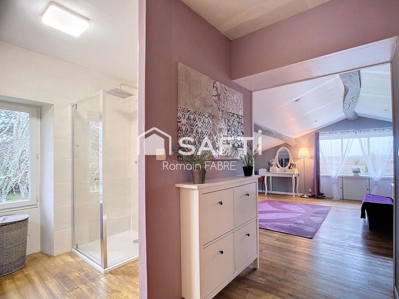 Maison - 280 m² - 8 pièces