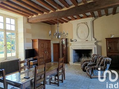 Maison - 256 m² - 11 pièces