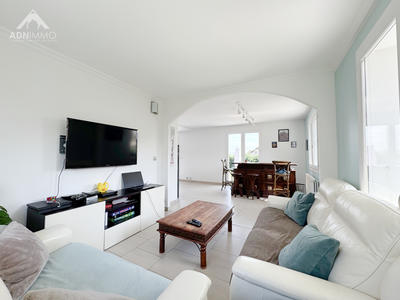 Maison - 153 m² - 5 pièces