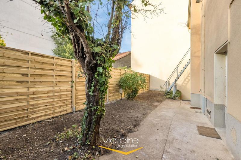 Maison - 104 m² - 5 pièces