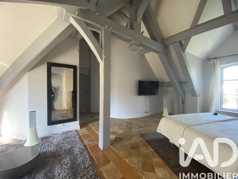 Maison - 253 m² - 8 pièces