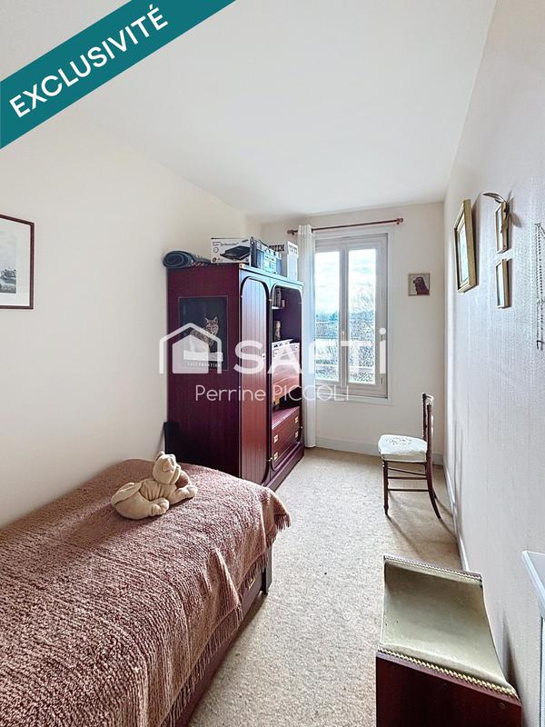 Maison - 215 m² - 8 pièces