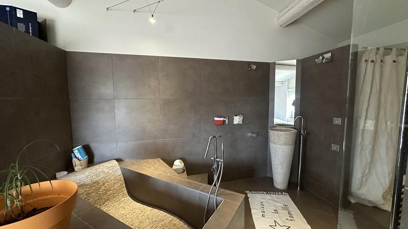 Maison de village - 154 m² - 7 pièces