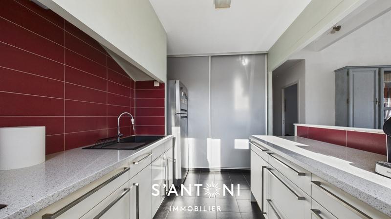 Appartement - 108 m² - 4 pièces