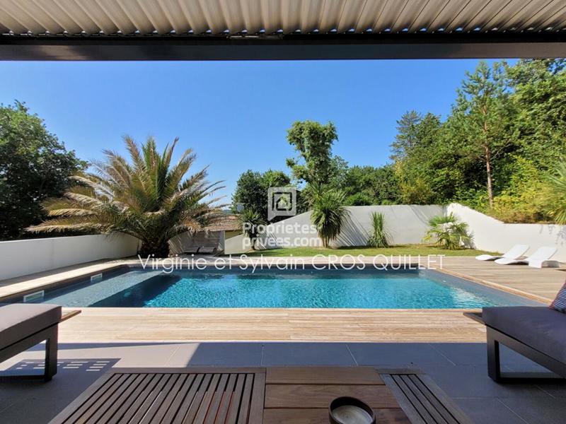 Maison - 188 m² - 7 pièces