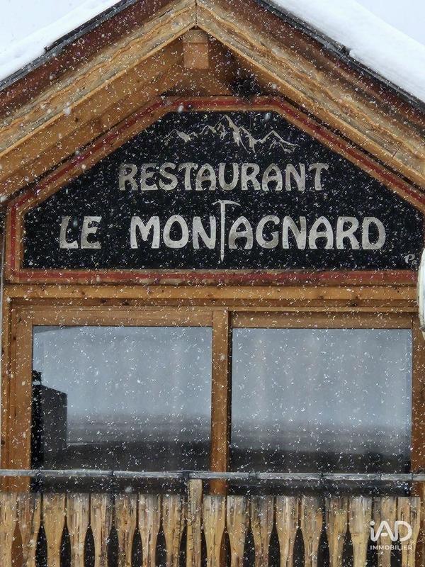 Local commercial - 210 m²