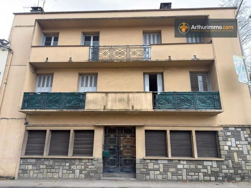 Immeuble - 243 m² - 8 pièces