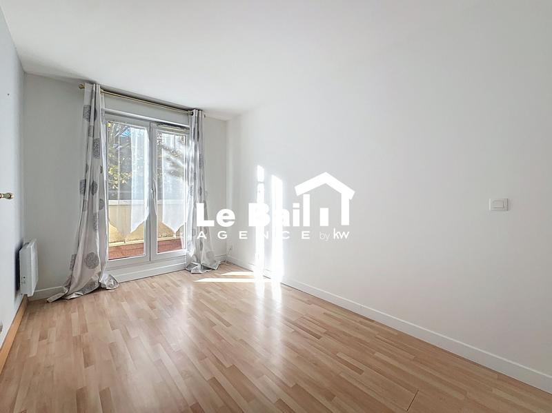 Appartement - 82 m² - 4 pièces