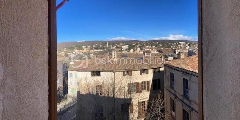 Appartement - 35 m² - 3 pièces